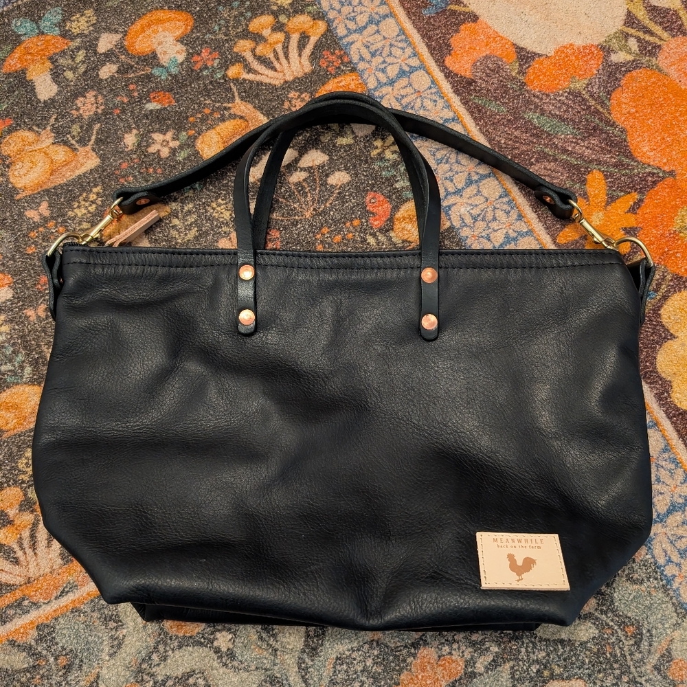 Meanwhile Back On The Farm Slouch Hobo - Picture 3 of 8